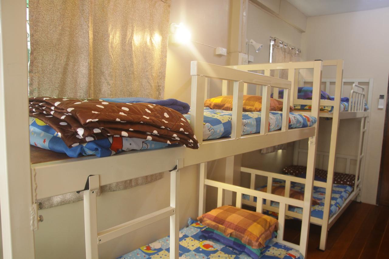 5 Minute Hostel Bangkok Ngoại thất bức ảnh
